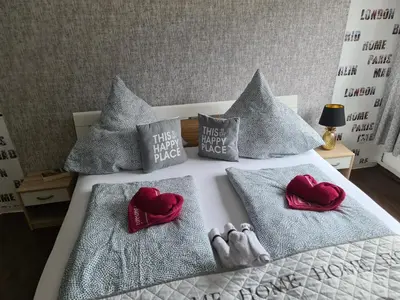 Ein Bett oder Betten in einem Zimmer der Unterkunft Schöne 3 Zimmer Wohnung