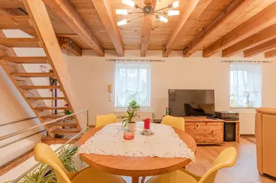 TV/Unterhaltungsangebot in der Unterkunft Ferienhaus Störzel Wohnung B