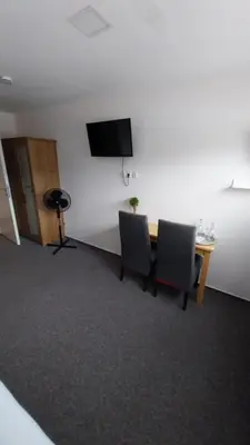 TV/Unterhaltungsangebot in der Unterkunft Hotel & Restaurant - Zum Schleicher Kuckuck