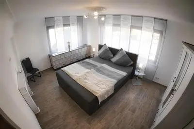 Ein Bett oder Betten in einem Zimmer der Unterkunft Ferienwohnung Himmelreich