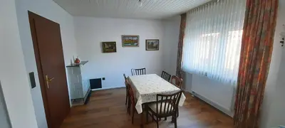 Ein Sitzbereich in der Unterkunft Ferienhaus Johanna
