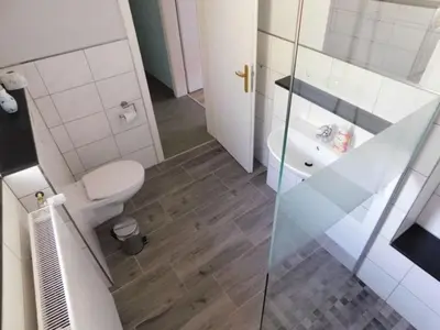 Ein Badezimmer in der Unterkunft FeWo Kailbachtal