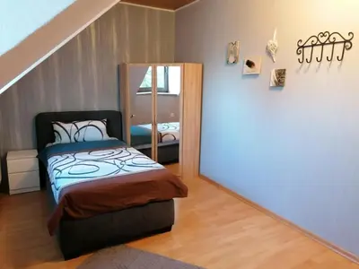 Ein Bett oder Betten in einem Zimmer der Unterkunft Knoofs