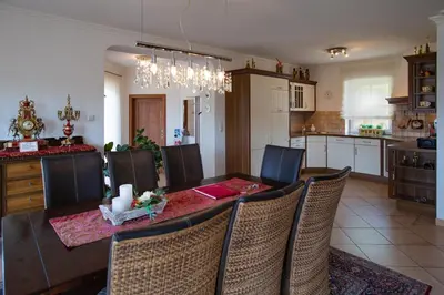 Küche/Küchenzeile in der Unterkunft Villa Eifelpalace am Nürburgring