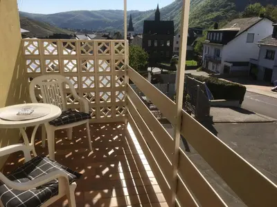 Ein allgemeiner Bergblick oder ein Berglick von der Ferienwohnung aus