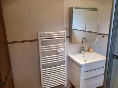 Ein Badezimmer in der Unterkunft Haus Monika