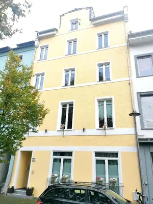 Das Gebäude in dem sich die Ferienwohnung befindet