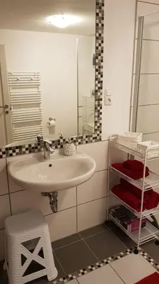 Ein Badezimmer in der Unterkunft Toscanahaus