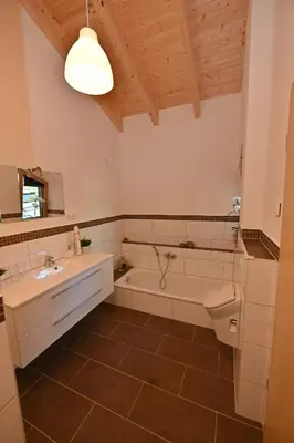 Ein Badezimmer in der Unterkunft Ferienhaus-Heckelmann Diefenbach