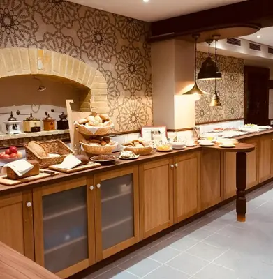 Küche/Küchenzeile in der Unterkunft Landhotel am Wenzelbach