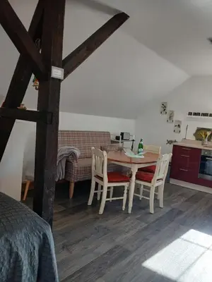 Ein Sitzbereich in der Unterkunft Ferienwohnung Axcher Hof