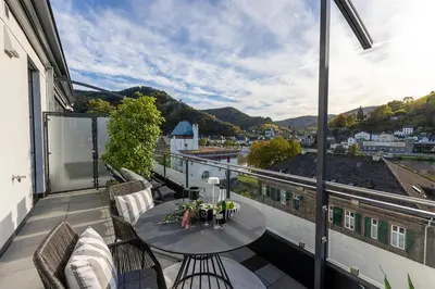 Ein allgemeiner Bergblick oder ein Berglick von der Ferienwohnung aus
