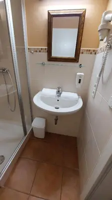 Ein Badezimmer in der Unterkunft Ferienresidenz Brauneberger Hof an der Mosel nahe Bernkastel-Kues
