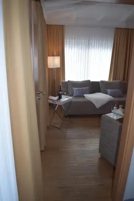 Ein Sitzbereich in der Unterkunft Landhotel Zum Kronprinzen