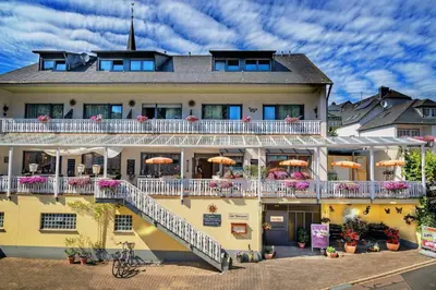 Das Gebäude in dem sich das Hotel befindet