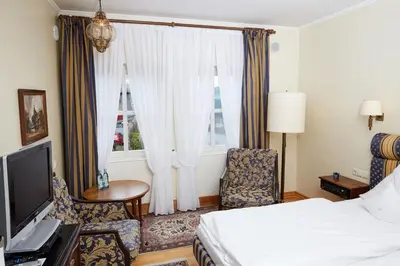TV/Unterhaltungsangebot in der Unterkunft Schloßhotel Kurfürstliches Amtshaus Dauner Burg