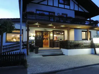 Das Gebäude in dem sich das Hotel befindet