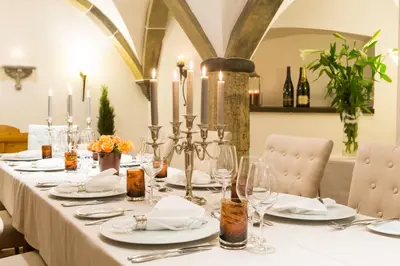 Getränke in der Unterkunft Hotel Am Helmwartsturm