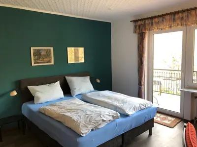 Ein Bett oder Betten in einem Zimmer der Unterkunft 2type4 - Apartments