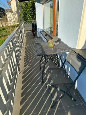 Ein Balkon oder eine Terrasse in der Unterkunft Ferienhaus Leopold mit Burgblick an der Mosel