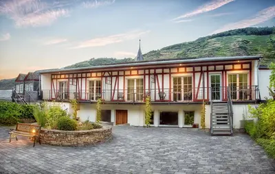 Ein allgemeiner Bergblick oder ein Berglick von des Hotels aus