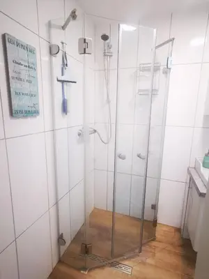 Ein Badezimmer in der Unterkunft Pension & Apartments Linkemühle