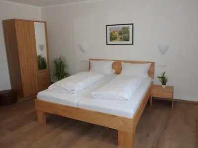 Ein Bett oder Betten in einem Zimmer der Unterkunft Hotel Restaurant Zur Pfanne
