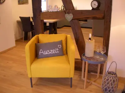 Ein Sitzbereich in der Unterkunft Ferienwohnung RheinSpaziert