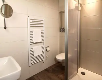 Ein Badezimmer in der Unterkunft Landgasthof Zur Post