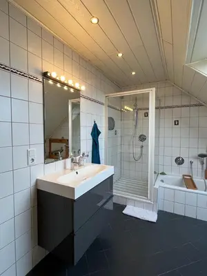 Ein Badezimmer in der Unterkunft Zum schönen Ausblick