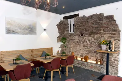 Ein Sitzbereich in der Unterkunft Wein- und Gästehaus M. Bai