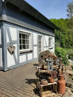 Ein Garten an der Unterkunft Kehrmühle