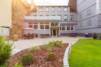 Ein Garten an der Unterkunft Ferienwohnung Moselallee 5 Sterne