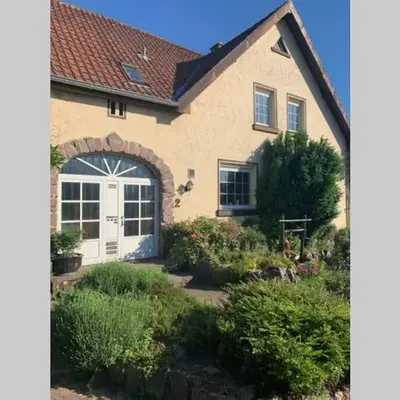 Vintage Apartment WOLF im Wadrilltal - Balkon Garten