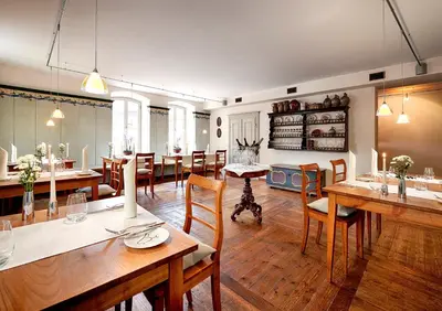 Ein Sitzbereich in der Unterkunft Romantik Hotel Meisenheimer Hof