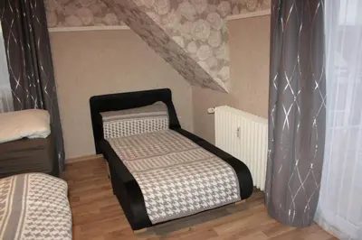 Ein Bett oder Betten in einem Zimmer der Unterkunft Diamanthaus 2 Koblenz