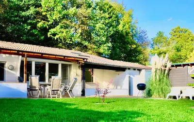 Ein Garten an der Unterkunft Fewo-Eifelfroh