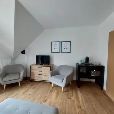 TV/Unterhaltungsangebot in der Unterkunft App 4 Pers 2 Schlafzimmer mit eigenen Badezimmer 2 Balkonen alle mit Moselblick