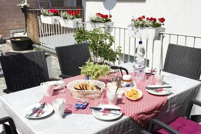Essen in der Ferienwohnung oder in der Nähe