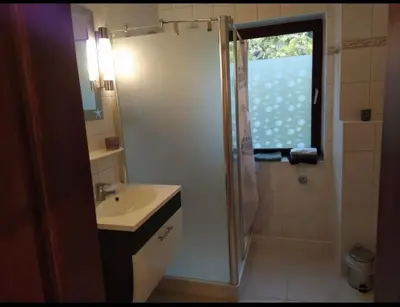 Ein Badezimmer in der Unterkunft Schöne Ferienwohnung mitten in Koblenz