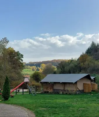 Naturlandschaft in der Nähe des Campingplatzes