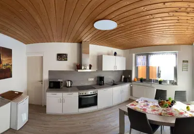 Küche/Küchenzeile in der Unterkunft Ferienhaus Wolle & Beate