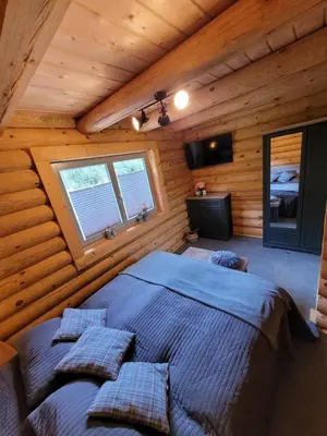 TV/Unterhaltungsangebot in der Unterkunft Blockhaus Waldsee 8