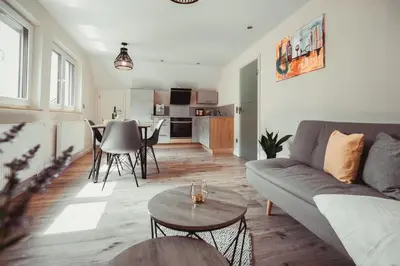 Küche/Küchenzeile in der Unterkunft Exklusive Ferienwohnung an der Mosel - Top Ausstattung - Dachterrasse - E-Ladestation - Netflix