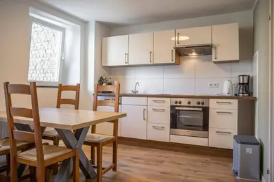 Küche/Küchenzeile in der Unterkunft Stilvolle Wohnung bei Cochem - 2 Schlafzimmer
