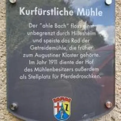 Ein Zertifikat, Auszeichnung, Logo oder anderes Dokument, das in der Unterkunft idyllisches Mühlengebäude ausgestellt ist