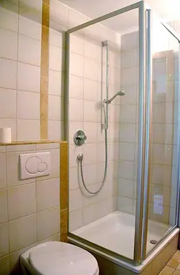 Ein Badezimmer in der Unterkunft Gästehaus Waldecker