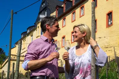 Gäste, die in der Unterkunft Abtei - wohnen auf einem historischen Weingut übernachten