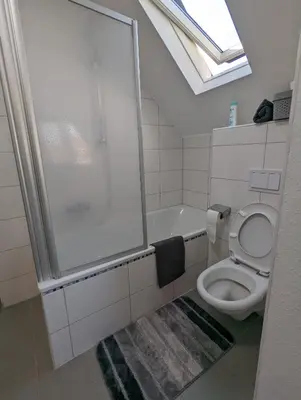 Ein Badezimmer in der Unterkunft Schönes 2 Zimmer Appartment in der Altstadt von Koblenz