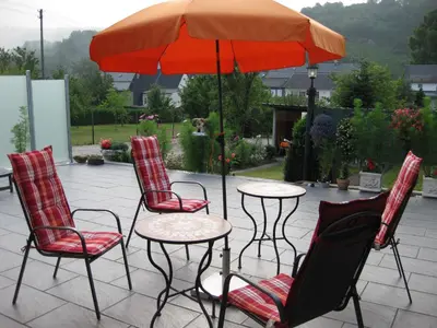 Ein allgemeiner Bergblick oder ein Berglick von der Ferienwohnung aus